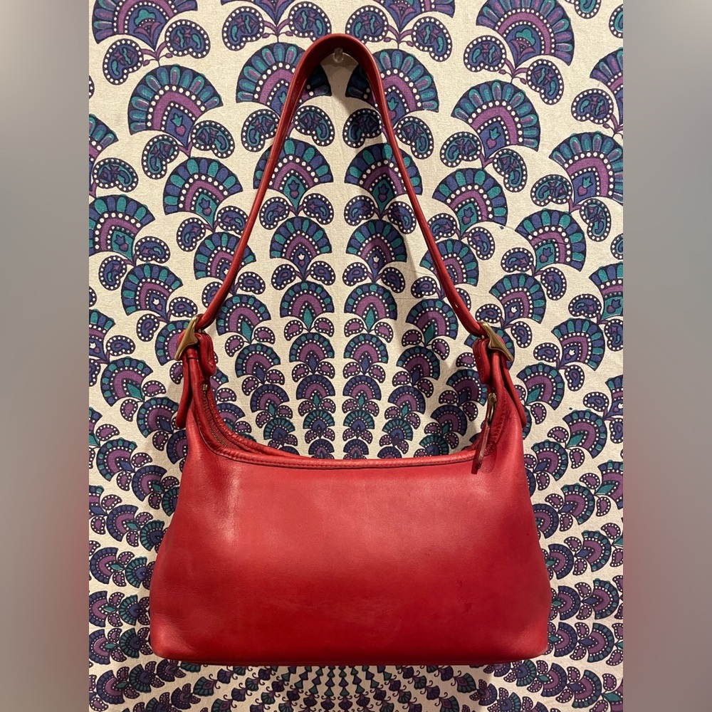 Vintage coach shoulder bag